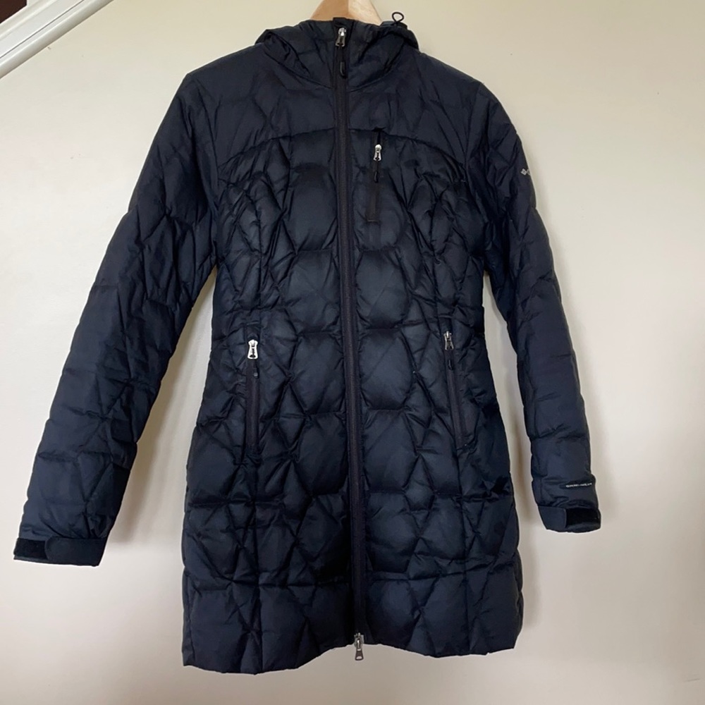 Women’s XS Columbia Long Down Jacket